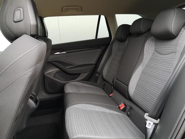 Skoda Superb Combi 2.0 TDI 142kW 4x4 Selection DSG AHK 360 Head Up 