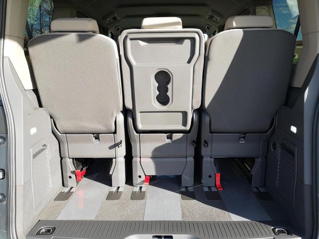 Volkswagen T7 Multivan Sport Edition 2,0TDI DSG Lite KÜ 7 Sitzer 