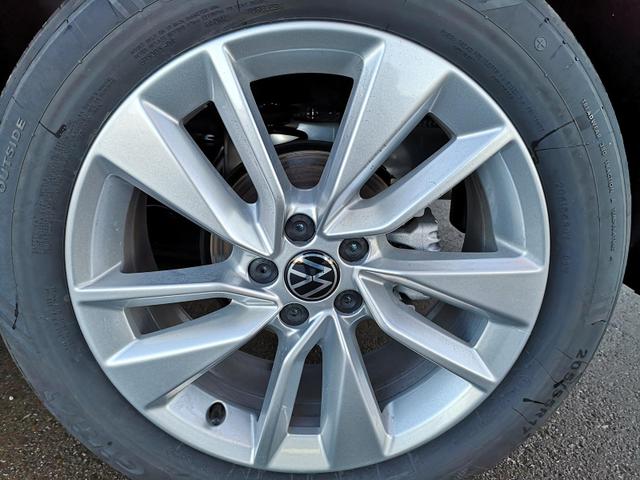 Volkswagen T-Cross 1.0 TSI 85 kW Life DSG Matrix ACC App Sitzh AHK 