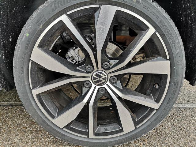 Volkswagen T-Roc R-Line 1.5TSI DSG ABT AHK Pano ACC 19 Zoll 