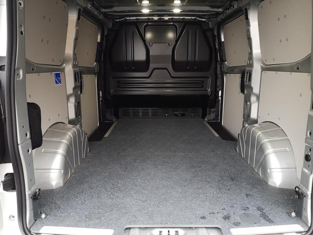 Volkswagen e-Transporter Kastenwagen BEV 100 kW RWD KR Kasten 