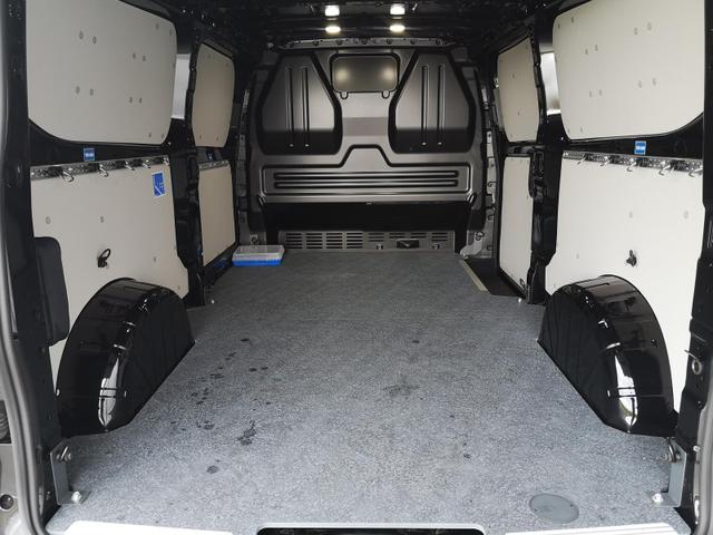 Volkswagen e-Transporter Kastenwagen BEV 100 kW RWD LR Kasten 