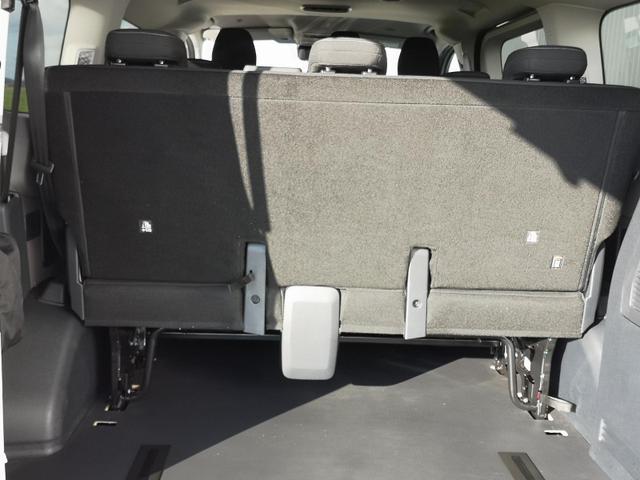 Volkswagen T7 Kastenwagen 2.0 TDI 110 kW KR Transporter DSG 9 Sitzer Kamera AHK GV5 