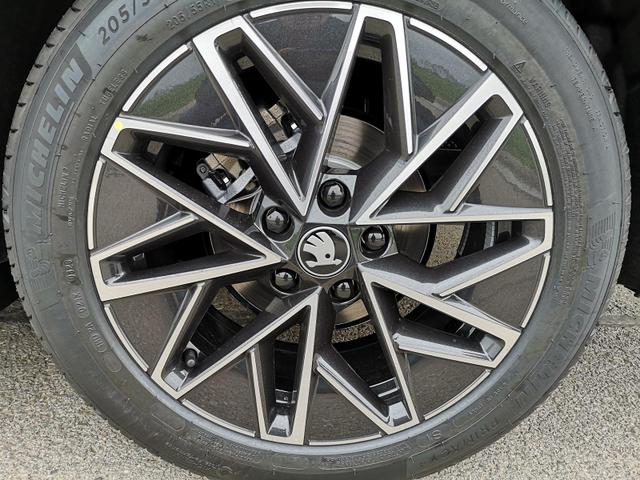 Skoda Octavia Combi 1.5 TSI mHEV 110 kW Selection Kombi DSG AHK ACC Kamera Sunset 