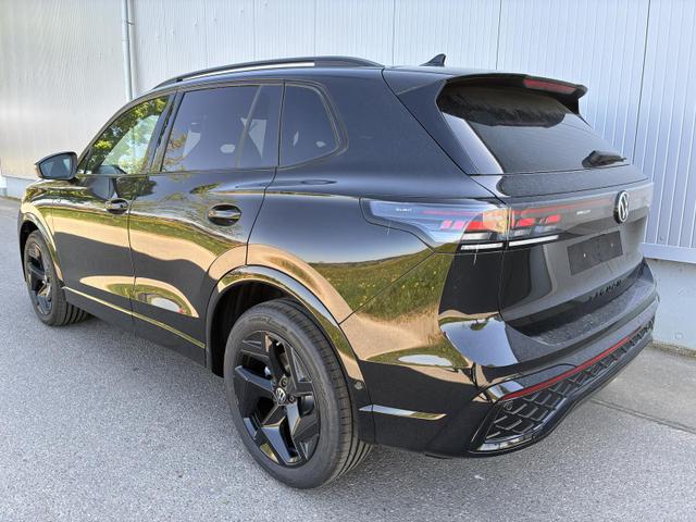 Volkswagen Tiguan 2.0 TDI 110 kW R-Line DSG Head Up Black 360 AHK 