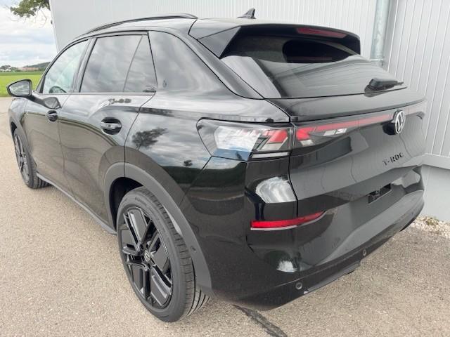 Volkswagen T-Roc 1.5 eTSI 110 kW R-Line Pano Black GV5 19 Zoll 