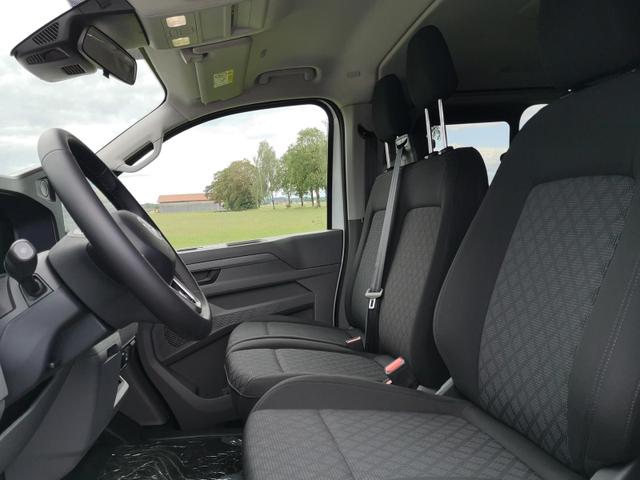 Volkswagen BEV 100 kW RWD KR e-Transporter Kombi 9 Sitze 