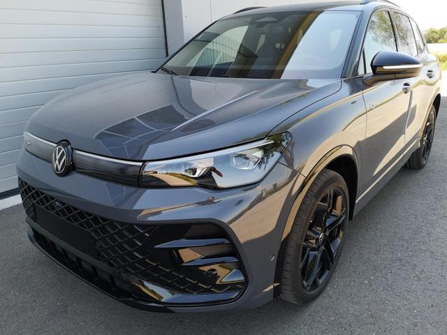 Volkswagen Tiguan - 2.0 TSI 195 kW 4Motion R-Line 2.0TSI Navi 360 AHK Pano