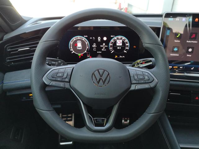 Volkswagen Tiguan 2.0 TSI 195 kW 4Motion R-Line 2.0TSI Navi 360 AHK Pano 