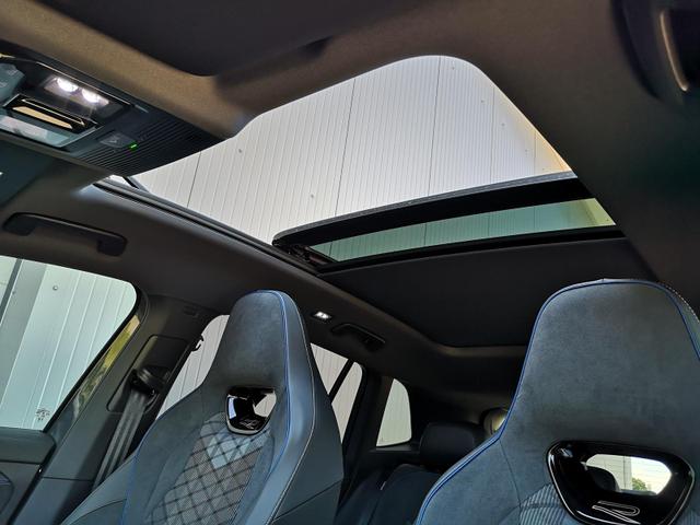 Volkswagen Tiguan 2.0 TSI 195 kW 4Motion R-Line 2.0TSI ABT Navi 360 AHK Pano 