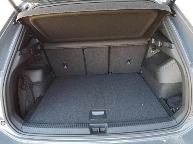 Volkswagen Tiguan 2.0 TSI 195 kW 4Motion R-Line 2.0TSI ABT Navi 360 AHK Pano 