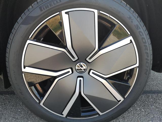 Volkswagen Tayron 2.0 TDI 142 kW 4Motion R-Line DSG 7 Sitzer Pano Standh. 