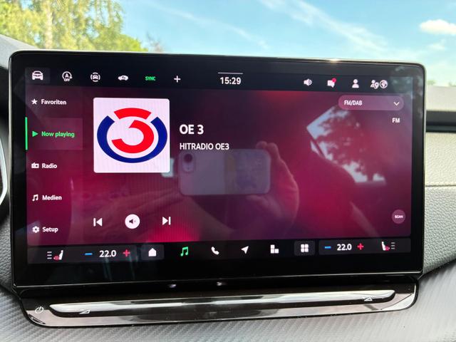 Skoda Octavia Combi 2.0 TDI 110 kW Sportline Kombi AHK GV5 ACC 
