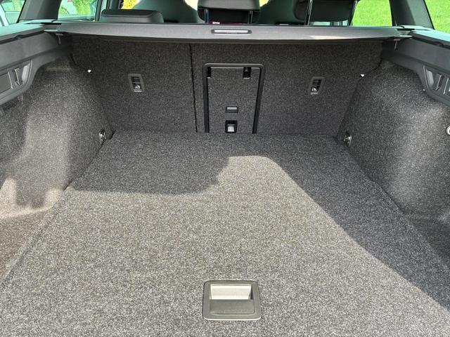 Skoda Octavia Combi 2.0 TDI 110 kW Sportline Kombi AHK GV5 ACC 