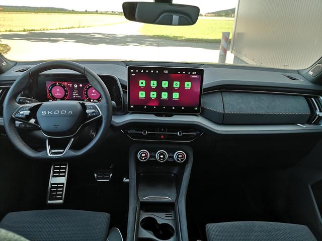 Skoda Kodiaq 1.5 TSI iV 150 kW Sportline DSG eHybrid Matrix Travel AHK Canton 