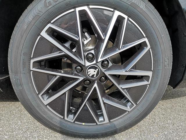 Skoda Octavia Combi 2.0 TDI 110 kW Sportline Kombi AHK GV5 ACC 