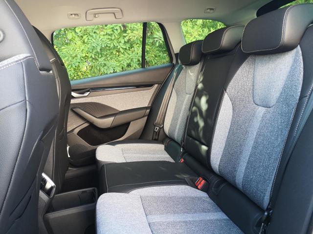 Skoda Octavia Combi 2.0 TDI 110 kW Selection Kombi DSG 17 Lodge Navi PDC GV5 el. Hk 