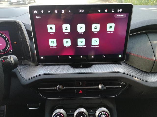 Skoda Kodiaq 2.0 TSI 195 kW 4x4 RS DSG AHK 7 Sitzer Pano Head GV5 