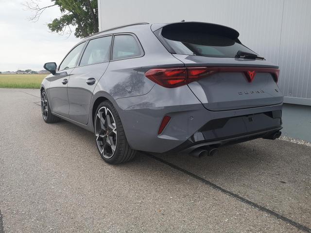 Cupra Leon Sportstourer 2.0 TSI 245 kW 4Drive VZ Kombi ST 2.0TSI AHK Sound ACC Pano 