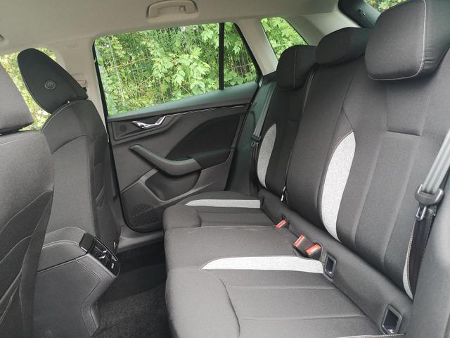 Skoda Kamiq Selection 1.0 TSI DSG 17 Zoll Sunset Kamera PDC v+h 