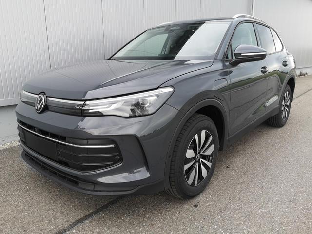 Volkswagen Tiguan - 1.5 eHybrid Life DSG AHK ACC 360 el. HK