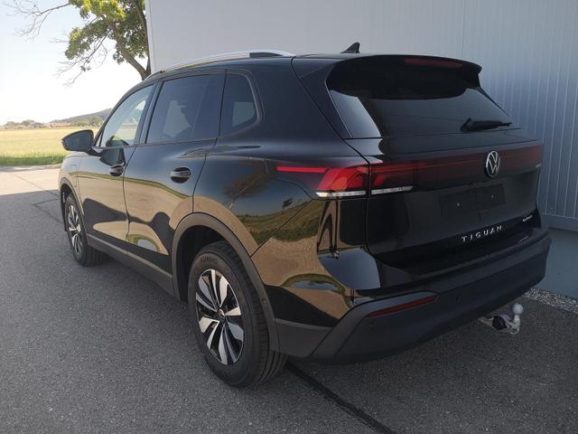 Volkswagen Tiguan 1.5 eHybrid Life DSG AHK ACC 360 el. HK 