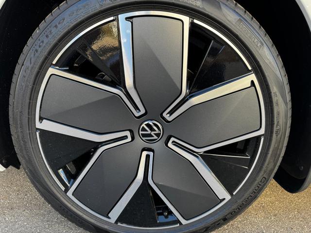 Volkswagen Passat Variant 1.5 TSI eHybrid 200 kW R-Line AHK 360 