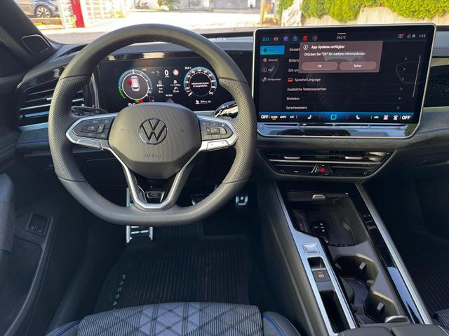 Volkswagen Passat Variant 1.5 TSI eHybrid 200 kW R-Line AHK 360 