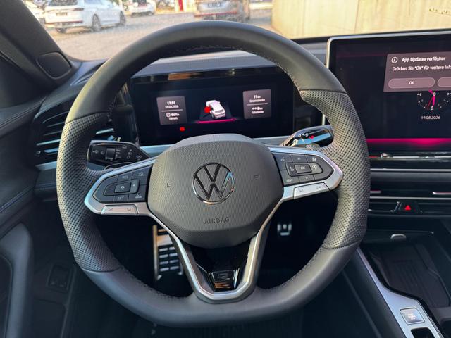 Volkswagen Passat Variant 1.5 TSI eHybrid 200 kW R-Line Black AHK 360 