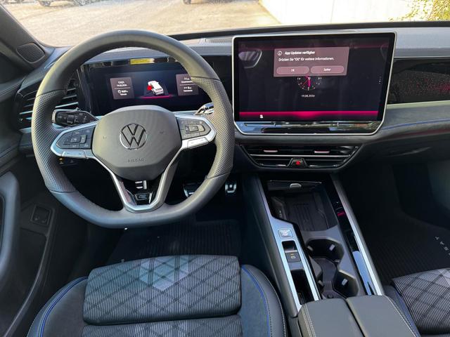 Volkswagen Passat Variant 1.5 TSI eHybrid 200 kW R-Line Black AHK 360 