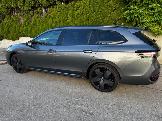 Volkswagen Passat Variant 1.5 TSI eHybrid 200 kW R-Line Black AHK 360 