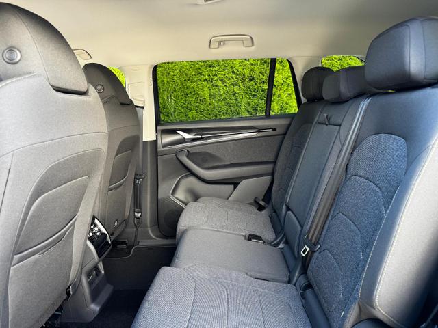 Skoda Kodiaq 2.0 TDI 142 kW 4x4 Selection DSG ABT 7 Sitzer 19 Zoll AHK 