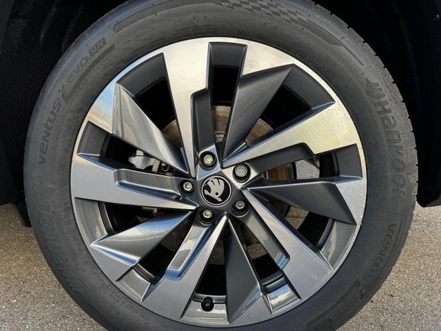 Skoda Kodiaq 2.0 TDI 142 kW 4x4 Selection DSG 7 Sitzer 19 Zoll AHK el. HK 