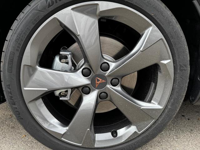 Cupra Leon Sportstourer 2.0TSI 150 kW Kombi ST DSG 4x4 ABT Edge AHK ACC LED GV5 