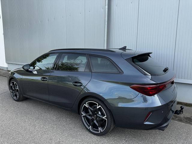 Cupra Leon Sportstourer 2.0 TSI 245 kW 4Drive VZ Kombi ST 2.0TSI AHK ACC 