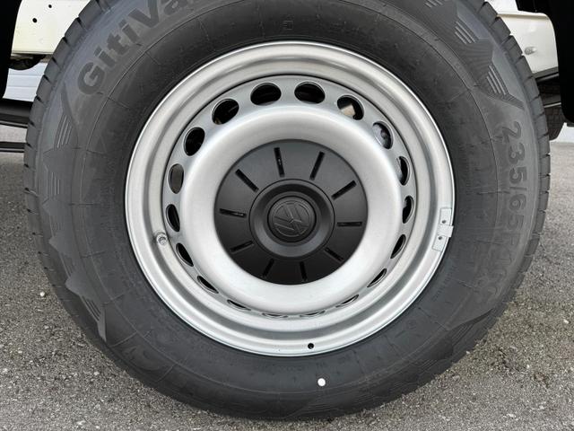 Volkswagen Crafter Pritsche 35 DOKA lang 2.0 TDI DSG 4x4 AHK Klima 