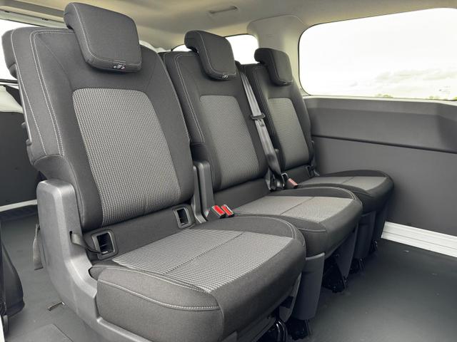 Volkswagen T7 Transporter BEV 100 kW RWD KR e- Kombi 5 Sitze 