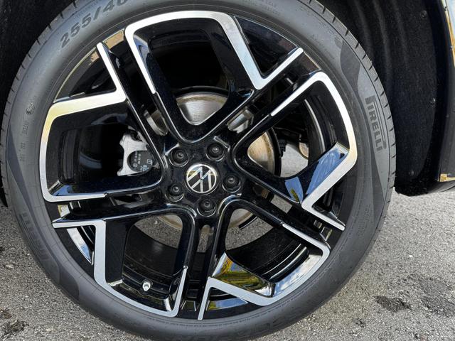 Volkswagen Tiguan 2.0 TDI 142 kW R-Line DSG 4Motion ABT Head Up Black 360 AHK 20 Zoll 