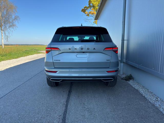 Skoda Karoq Sportline 2.0TDI DSG 4x4 AHK Matrix Leder 19 Zoll 