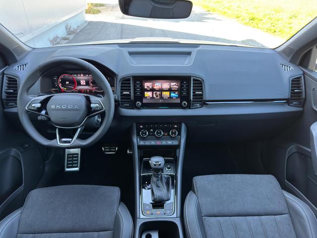 Skoda Karoq Sportline 2.0TDI DSG 4x4 AHK Matrix Leder 19 Zoll 