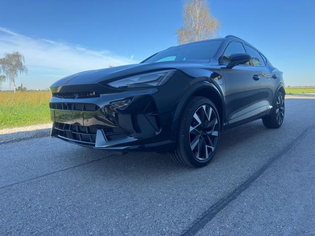 Cupra Formentor - VZ 1.5 TSI e-Hybrid 200 kW 1.5TSI eHybrid 360 AHK Sound Pano