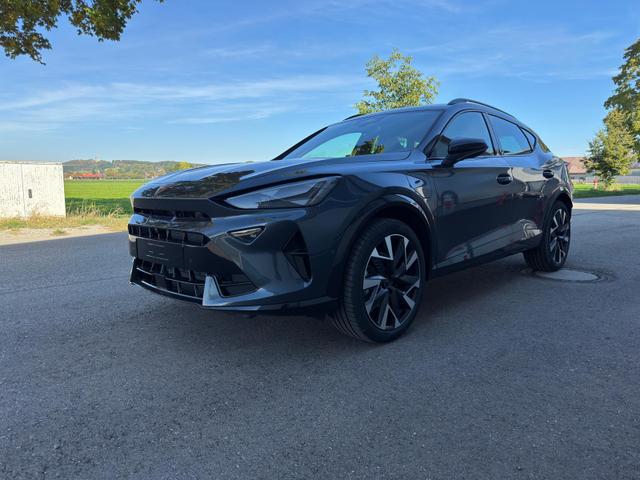 Cupra Formentor - 1.5 TSI e-Hybrid 150 kW eHybrid Schalensitze Drive XL 19 Zoll