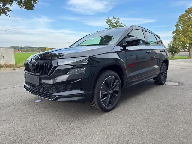 Skoda Karoq - Sportline 1.5TSI DSG ACC Pano AHK GV4