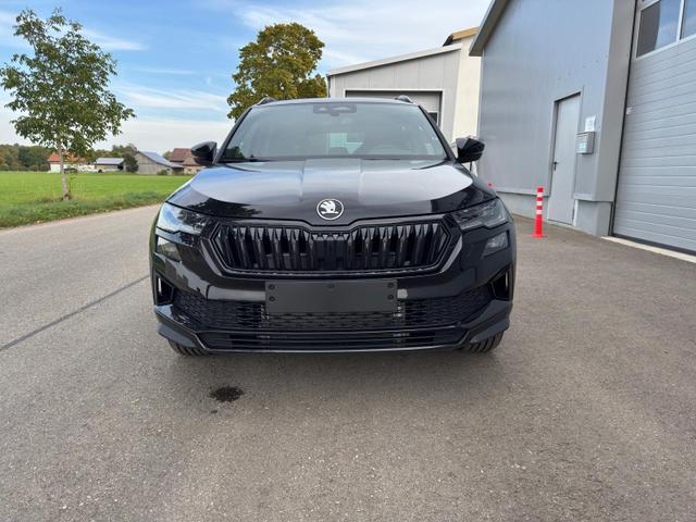 Skoda Karoq Sportline 1.5TSI DSG ACC Pano AHK GV4 