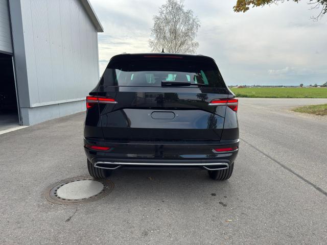 Skoda Karoq Sportline 1.5TSI DSG ACC Pano AHK GV4 