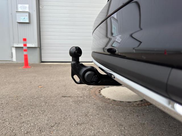 Skoda Karoq Sportline 1.5TSI DSG ACC Pano AHK GV4 