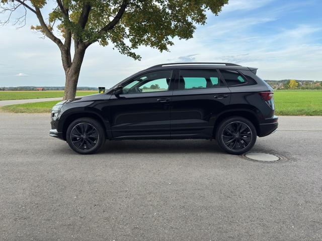 Skoda Karoq Sportline 1.5TSI DSG ACC Pano AHK GV4 