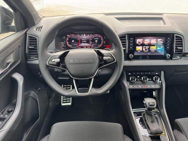 Skoda Karoq Sportline 1.5TSI DSG ACC Pano AHK GV4 