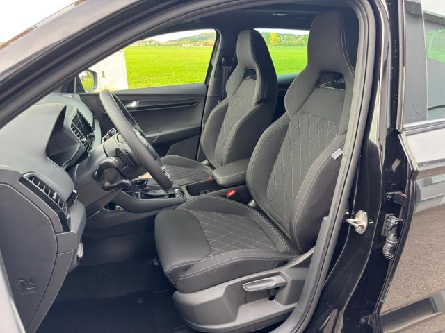 Skoda Karoq Sportline 1.5TSI DSG ACC Pano AHK GV4 