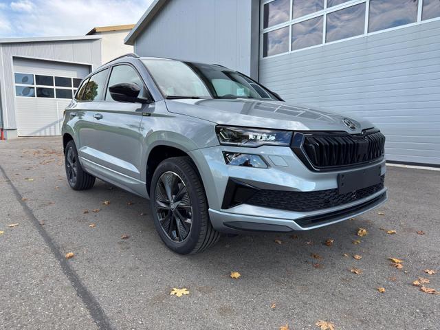 Skoda Karoq Sportline 2.0TDI DSG 4x4 AHK Matrix Navi ACC 